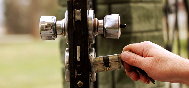 front door latch repair Hacienda Heights